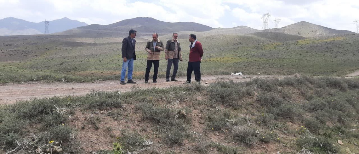 پیگیری مطالبات اهالی سنجگان؛ طرح کنترل سیلاب در دستور کار منابع طبیعی قم