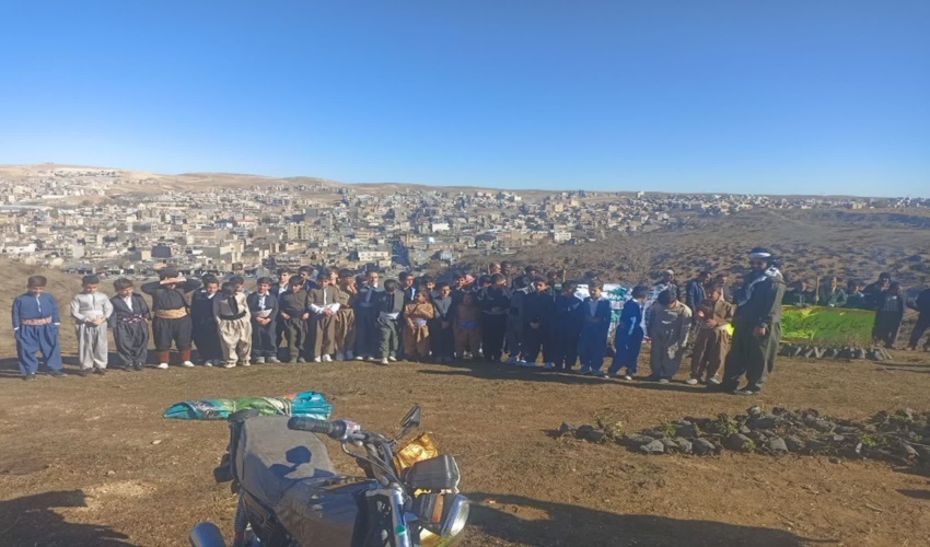 دیدار با خانواده شهید زرین بخش