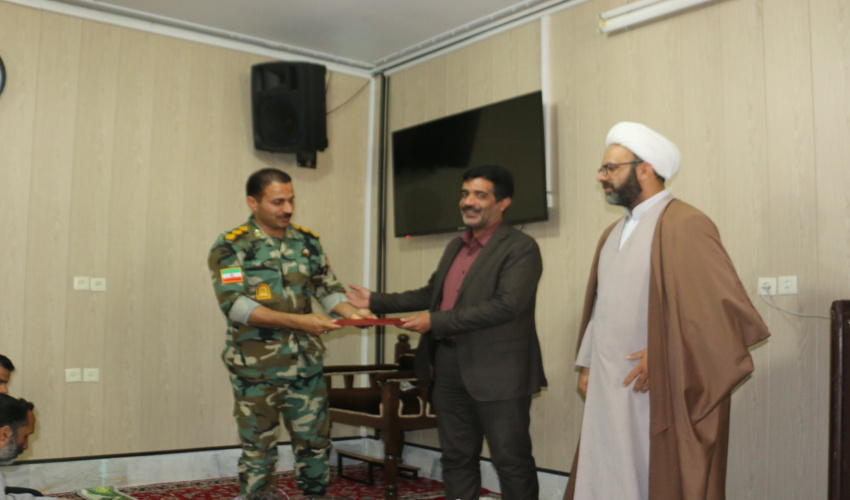 تقدیر از فرمانده یگان حفاظت اداره کل منابع طبیعی و آبخیزداری استان قم