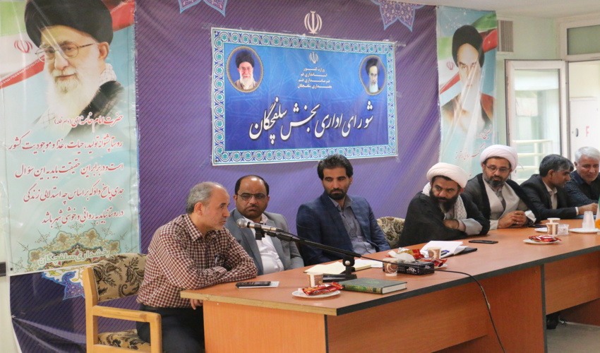 آموزش، هزینه نیست، سرمایه گذاری است .