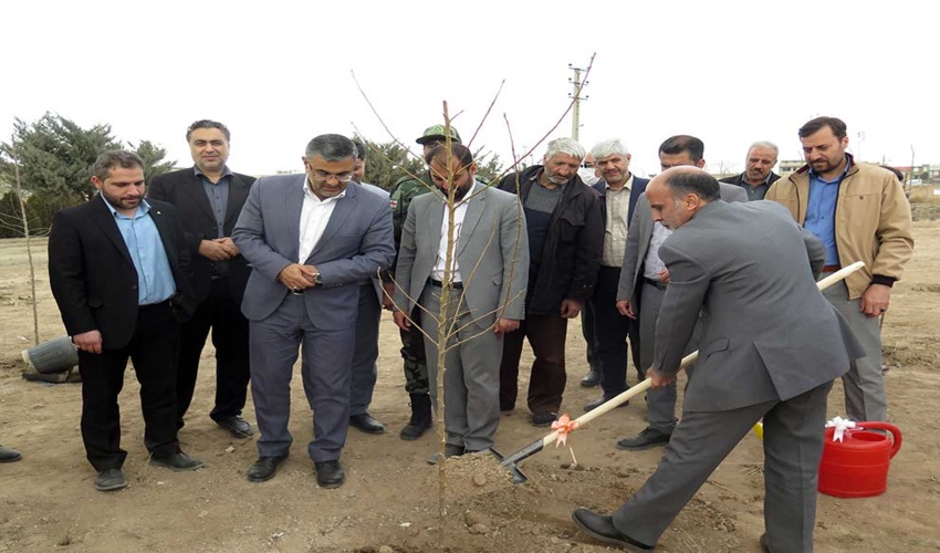 جامعه نباید نسبت به منابع طبیعی بی‌تفاوت باشد/دادسرای کهک تا پایان سال افتتاح می‌شود