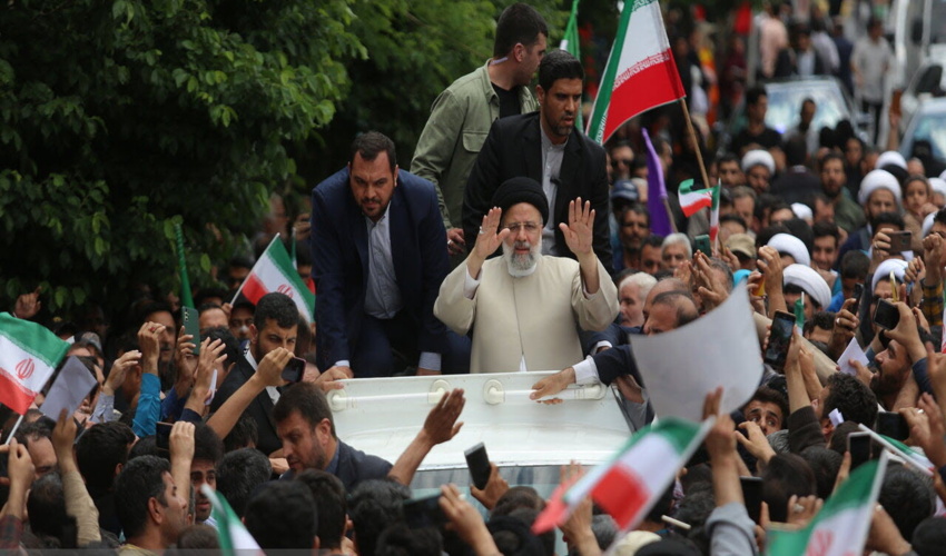 پیام تسلیت مدیرکل منابع طبیعی و آبخیزداری استان قم در پی شهادت رئیس محترم جمهور