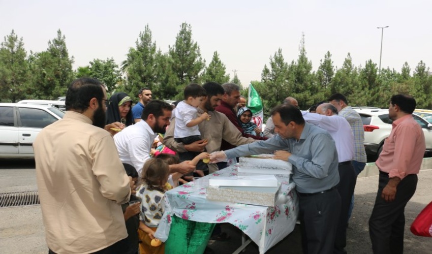 گزارش تصویری/ برپایی ایستگاه صلواتی